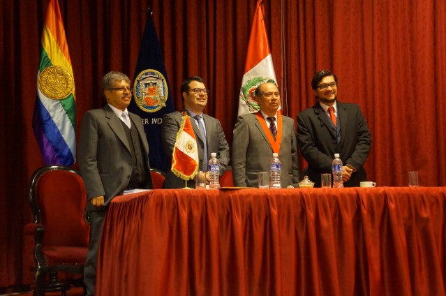 De izquierda a derecha: Juez superior titular Dr. Wilber Bustamante, Prof. Dr. Daniel Mitidiero, Presidente de la Corte Superior de Justicia del Cusco Dr. Víctor Ladrón de Guevara y el autor de este blog